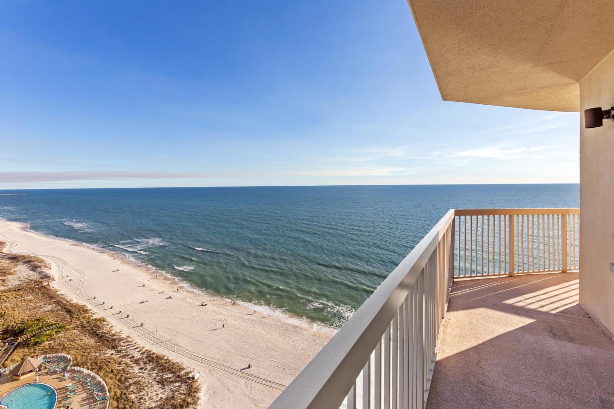 Gulf Front Master Bedroom! 2 Pools & Hot Tubs! Sleeps 8! Panama City Beach Exteriör bild